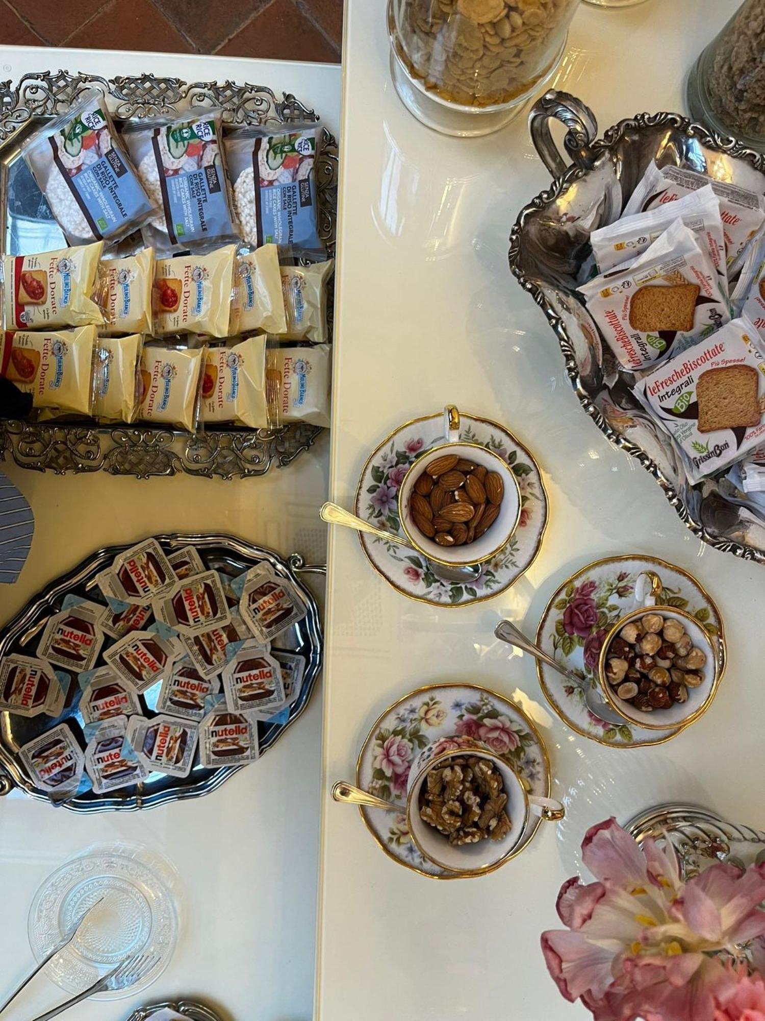 Hotel & Residenza 100 Torri 아스콜리피체노 외부 사진
