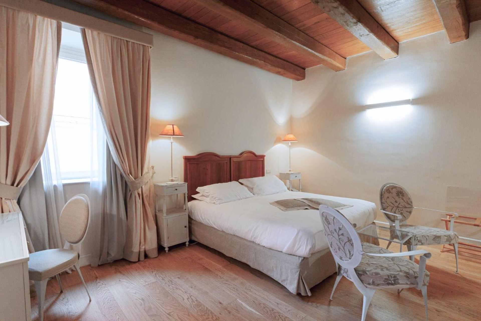 Hotel & Residenza 100 Torri 아스콜리피체노 외부 사진