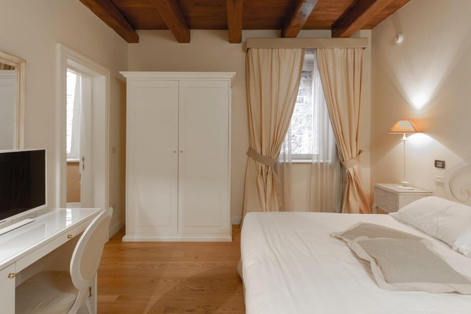 Hotel & Residenza 100 Torri 아스콜리피체노 외부 사진