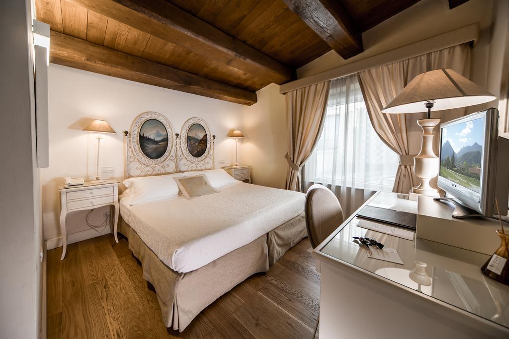 Hotel & Residenza 100 Torri 아스콜리피체노 외부 사진