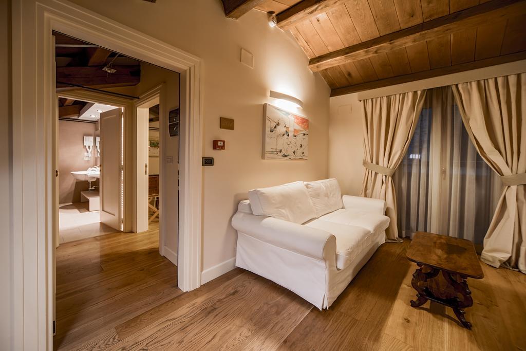 Hotel & Residenza 100 Torri 아스콜리피체노 외부 사진